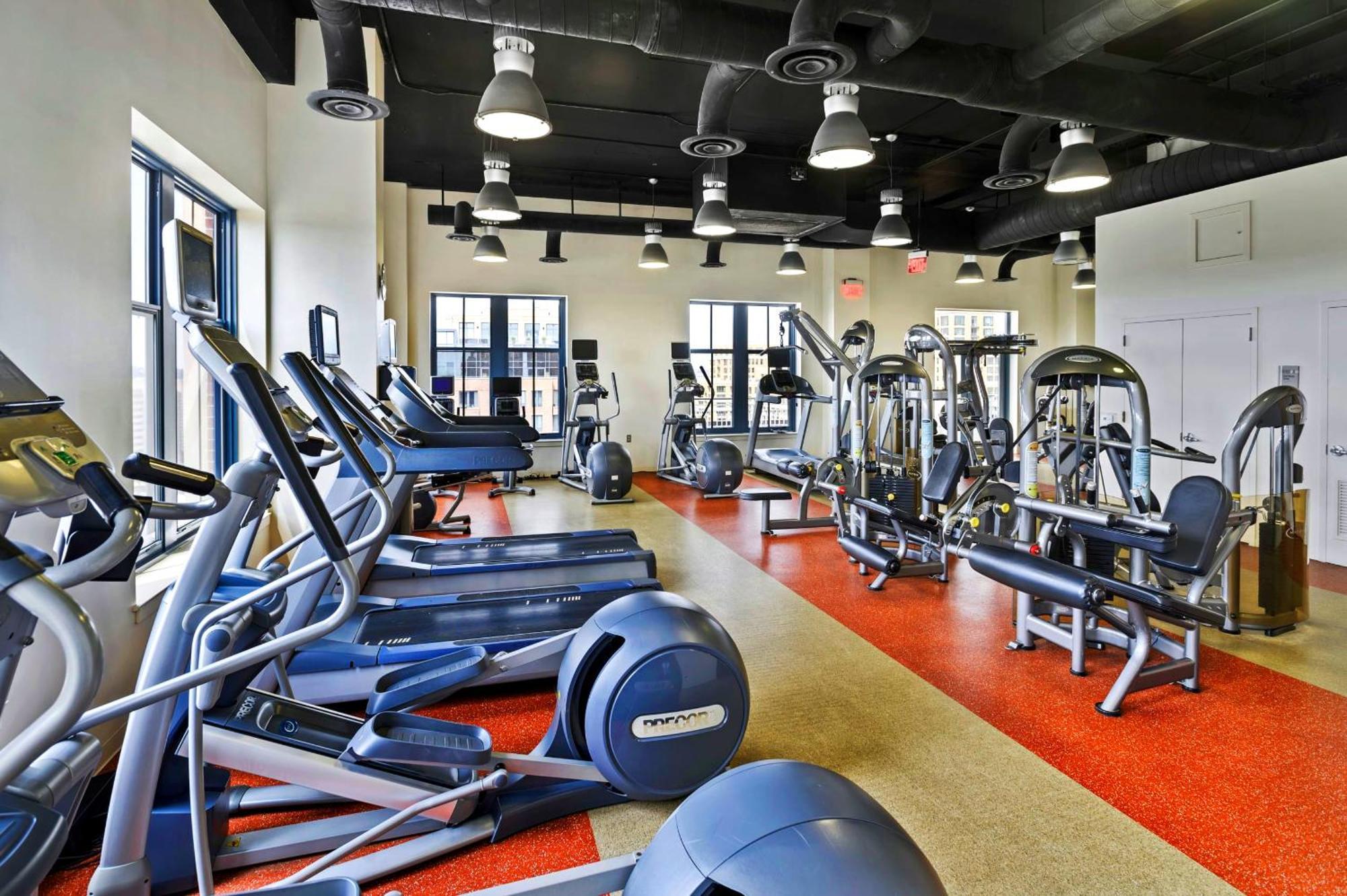Upscale Comfort Next To Metro And Dining Arlington Luaran gambar